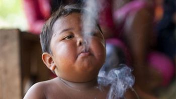 asi esta hoy el nino que se hizo viral por ser el bebe que fuma asi esta hoy el nino que se hizo viral por ser el bebe que fuma
