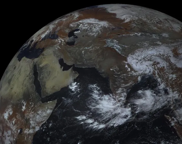 La NASA reveló que la Tierra se está oscureciendo