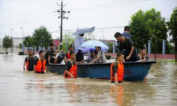 Las tormentas que dejaron 11 muertos continuarán hasta el martes