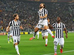 tevez no pudo convertir pero juventus esta en semifinales tevez no pudo convertir pero juventus esta en semifinales