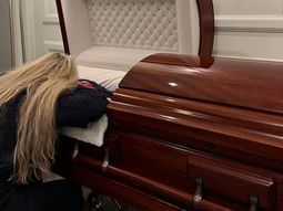 El conmovedor video de la viuda de Charlie Kirk despidiendo al activista entre lágrimas: Te extraño tanto