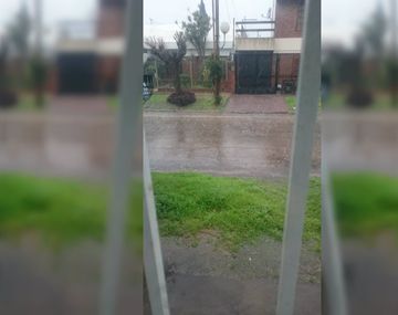 La lluvia de Santa Rosa no se hizo esperar en algunas localidades del sur del conurbano