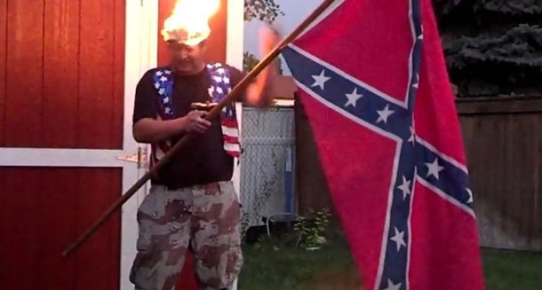 VIDEO: Se prendió fuego el pelo para el #IceBucketChallenge y se transformó en viral