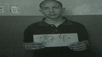 luego de ser apunalado, el lider de los monos fue trasladado al penal de ezeiza luego de ser apunalado, el lider de los monos fue trasladado al penal de ezeiza