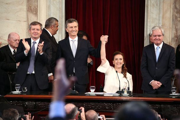 Juró Mauricio Macri y es el nuevo presidente de los argentinos