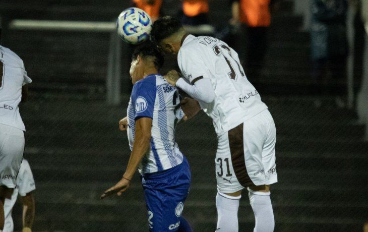 Con un gol a los 90, Platense le ganó 1-0 a Argentino de Monte Maíz por la Copa Argentina