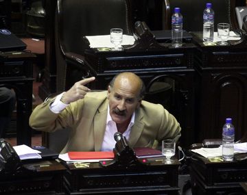 Tensión en Diputados: Yoma tildó de gallinero al bloque K