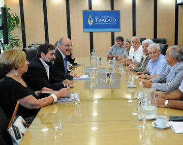 Firmarán acuerdos salariales en un acto en Casa Rosada