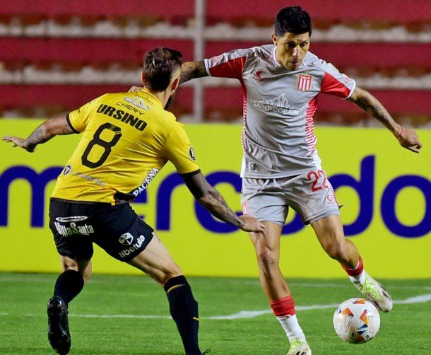 Copa Libertadores: Estudiantes cayó ante The Strongest y complicó su clasificación