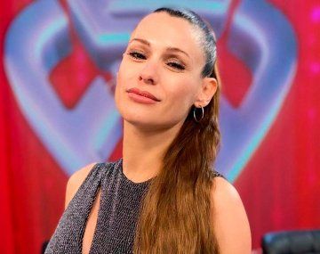 Pampita habló con Tinelli desde la clínica tras dar a luz: ¿qué le dijo Marcelo?