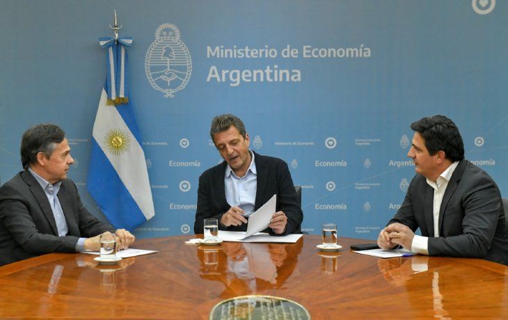 Colectivos y trenes en el país: excepto Jujuy y Tierra del Fuego, serán gratuitos en las PASO