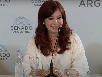 Cristina presidenta sonó en el Senado durante el homenaje a Abuelas