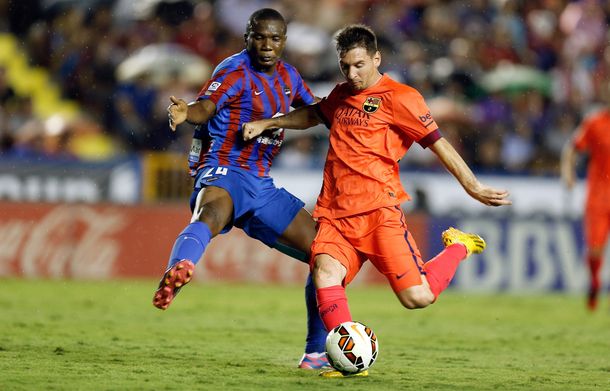 Falla, marca y asiste: el monólogo de Messi en la goleada del Barcelona