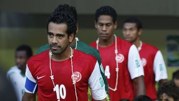 el capitan del humilde tahiti esta desempleado y busca trabajo el capitan del humilde tahiti esta desempleado y busca trabajo
