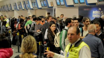 Pilotos de Latam anunciaron paro Pilotos de Latam anunciaron paro