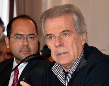 Víctor Laplace presentó Puerta de Hierro