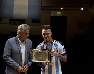 Lautaro Martínez respondió una pregunta intempestiva en medio de un homenaje