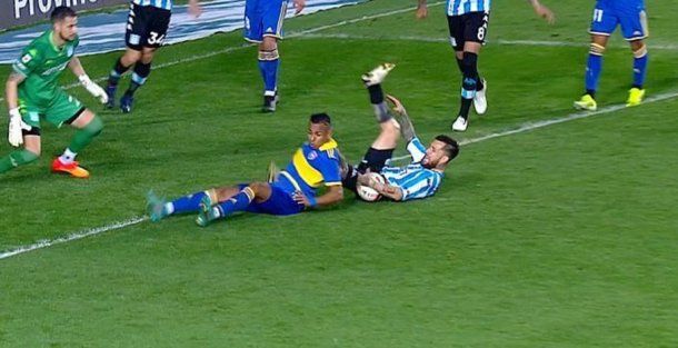 Lo que no se vio del penal que reclamó Boca contra Racing