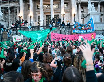 El Congreso quedó paralizado por las marchas del aborto legal y del cambio climático
