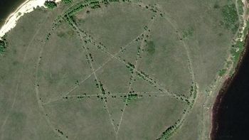 se develo el misterio del pentagrama gigante de google maps se develo el misterio del pentagrama gigante de google maps