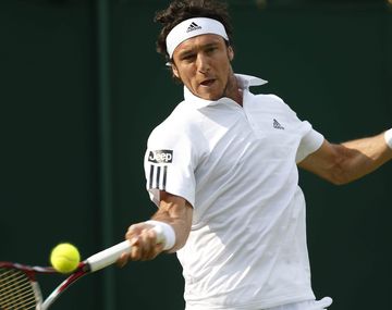 Pico Mónaco venció a Ram y avanza en Wimbledon
