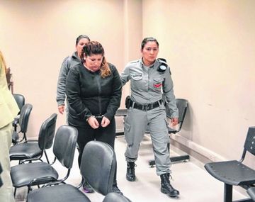 Fue condenada a perpetua por haber asesinado a golpes a sus dos hijas