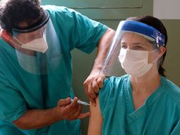 Argentina está entre los países que más aplicaron la vacuna contra el coronavirus