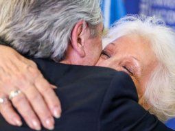 El Presidente celebró la recuperación del nieto 132: Cerramos el año con más verdad