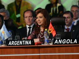 a horas de la resolucion de la corte de ee.uu., cfk volvio a apuntar contra los holdouts a horas de la resolucion de la corte de ee.uu., cfk volvio a apuntar contra los holdouts