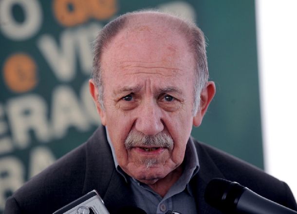 El otro Paul Singer visitará la Argentina para hablar sobre economía