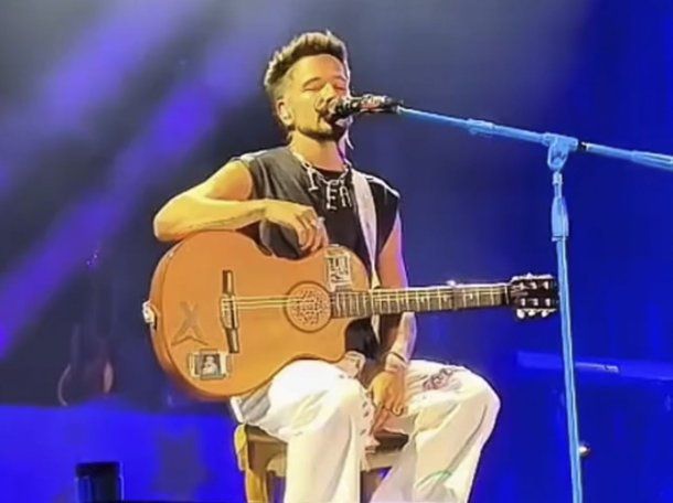 El duro momento de Camilo en pleno show en vivo
