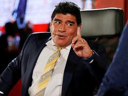 Una nueva polémica: ¿Diego Maradona destruyó una pareja?