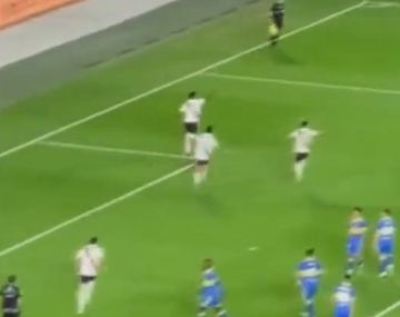 Palavecino no fue el único: el video de un compañero gritándole el gol a uno de Boca