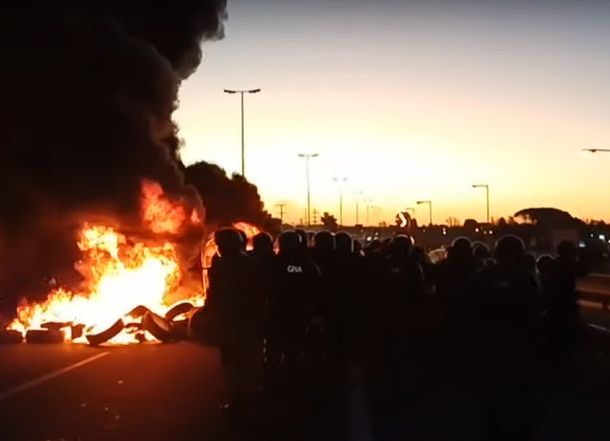 Cortes en distintos puntos de Buenos Aires: manifestantes se congregan contra la Justicia