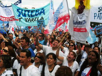 Optimismo en la Defensoría por la reunión con los docentes