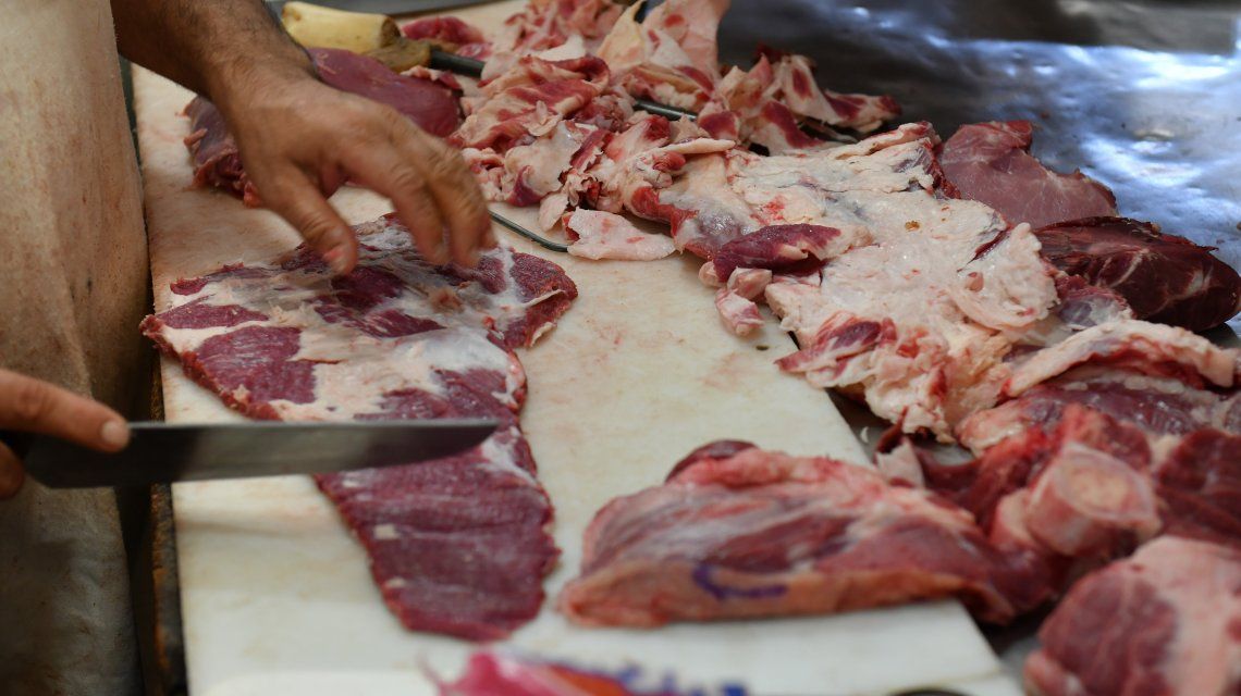Cayó el consumo de carne, vegetales y lácteos en la dieta de los argentinos