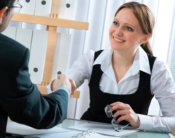 ¿Cómo evitar ser engañado al buscar trabajo?