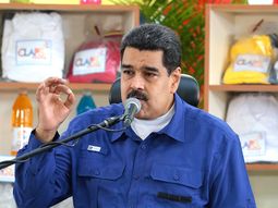 Maduro negó que en Venezuela haya ruptura del orden constitucional Maduro negó que en Venezuela haya ruptura del orden constitucional