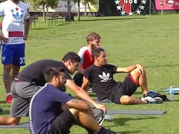 Los jugadores de Newell´s llevaron su propia ropa al entrenamiento