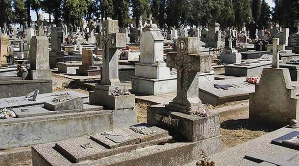 Insólito: cierran el cementerio de Bahía Blanca por las Fiestas y no reciben cadáveres