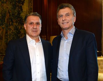 Macri recibió a Martino en Casa Rosada y le deseó suerte para la Copa América