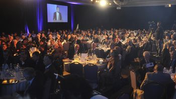 conoce toda la intimidad de la conferencia de la uia conoce toda la intimidad de la conferencia de la uia