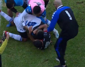 Batalla campal en la B: Almagro y Patronato