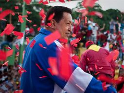 no hay garantia mas fuerte que el pueblo venezolano no hay garantia mas fuerte que el pueblo venezolano