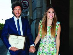 Pico Mónaco sorprendió a Pampta en el Día de la Mujer Pico Mónaco sorprendió a Pampta en el Día de la Mujer