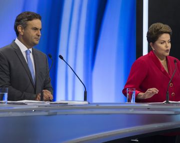 Brasil va a segunda vuelta y Dilma Rousseff pone en riesgo su presidencia