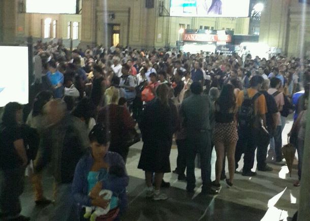 Caos de tránsito en la Ciudad y la Provincia por el paro de colectivos