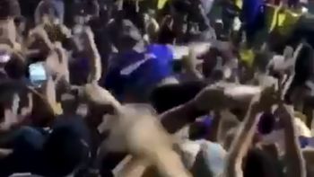 El hincha, completamente sacado El hincha, completamente sacado