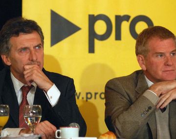 Mauricio Macri acusó de panqueque a De Narváez