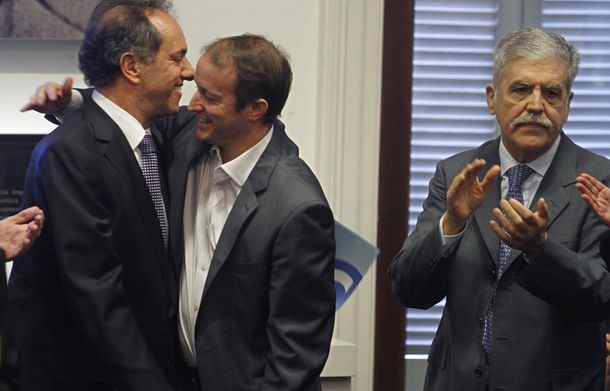 Scioli a Insaurralde: Estamos encolumnados con vos